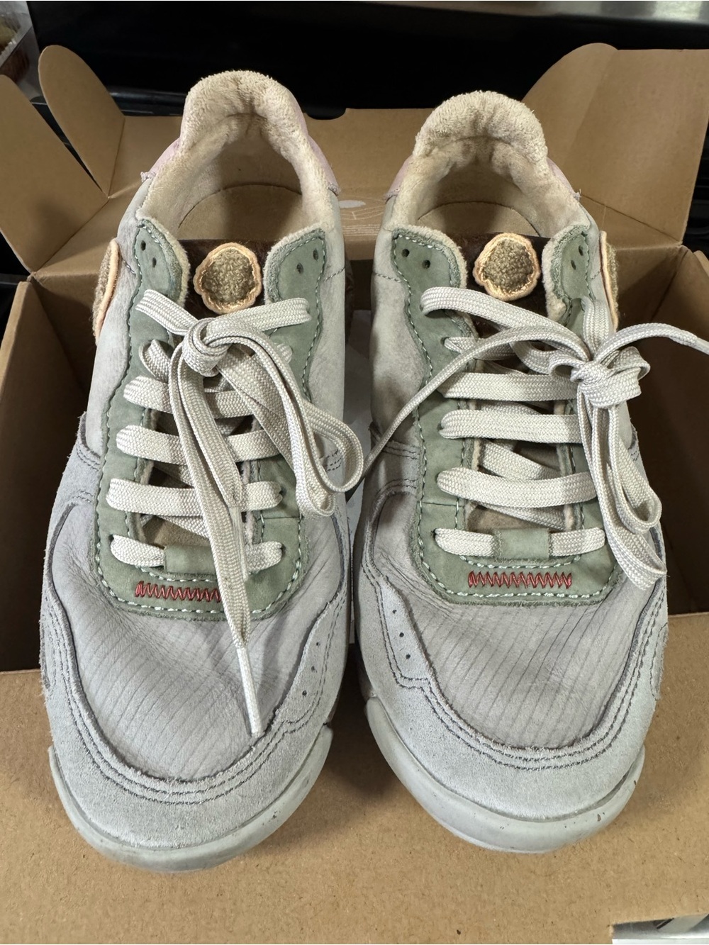 Satorisan Sneakers - Picture 3 of 6